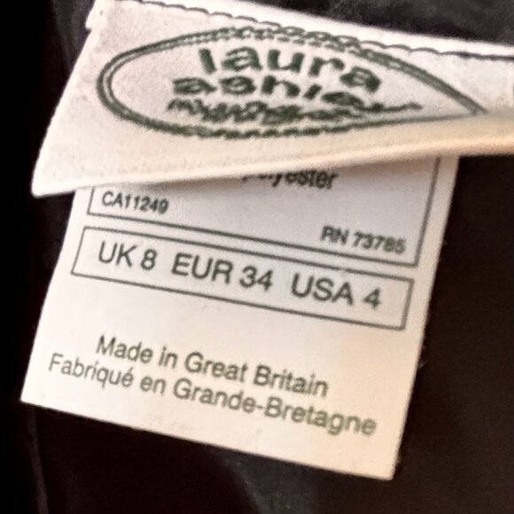 Vintage 80s/90s Laura Ashley Size 4 Dress Black 100% Silk Made in Great Britain - Picture 7 of 7